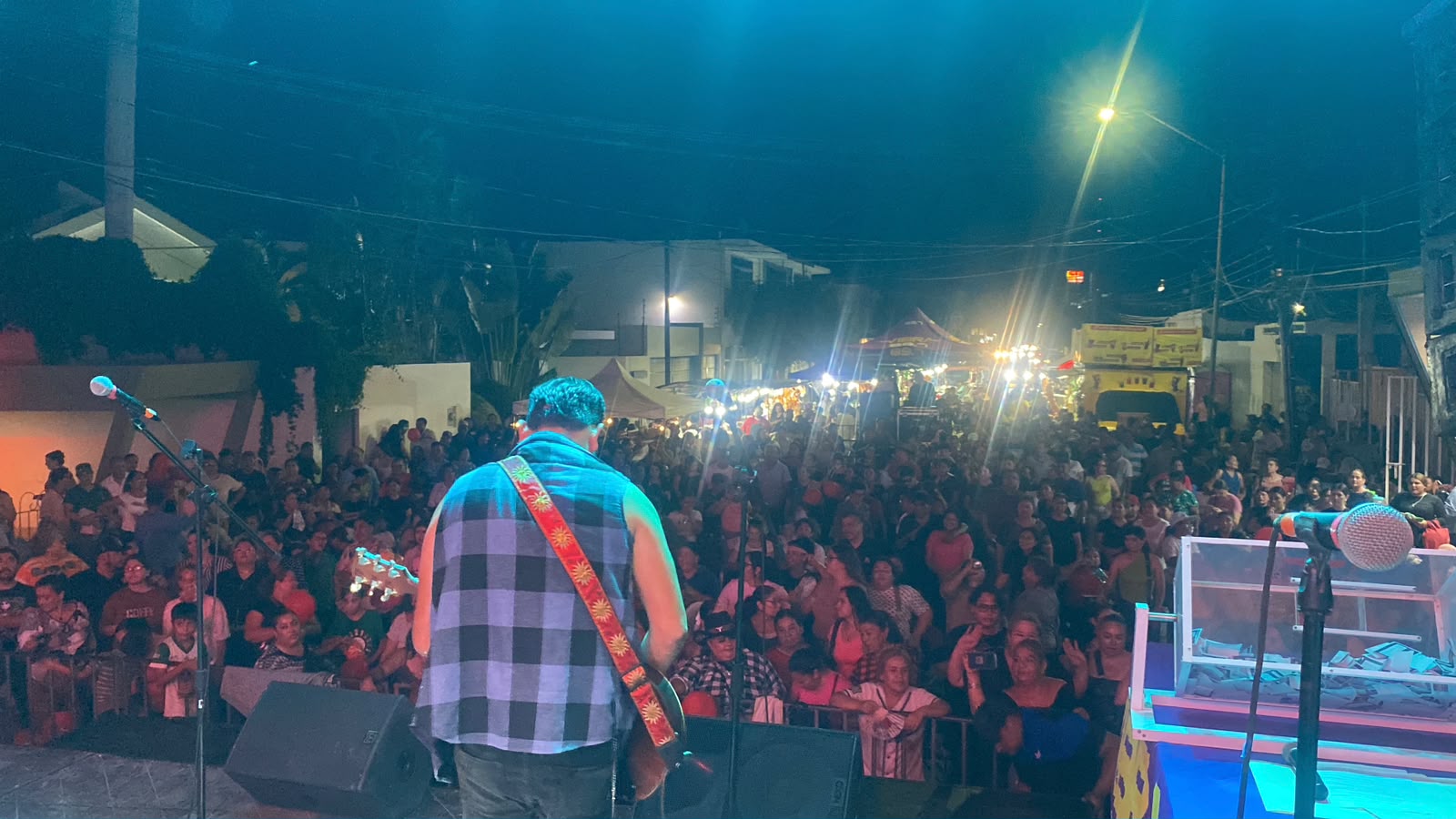 Vibra Radio aniversario 2026: miles de asistentes celebran en Guasave, Sinaloa