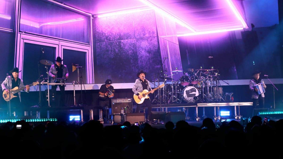 Los Tucanes de Tijuana graban Amazon Music Sessions para el torneo de fútbol 2025